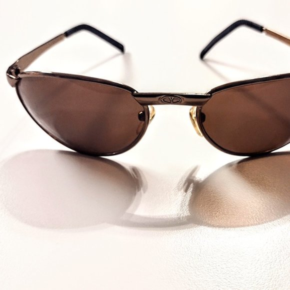 Bronze Finish Fashion Sunglasses ~ Brown Oval Lens ~ Sturdy Metal Frames ~ GVC - Picture 2 of 11